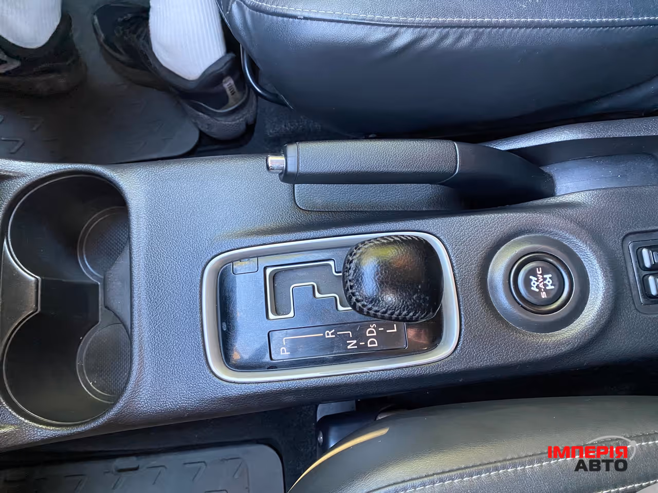Mitsubishi Outlander - фото 95