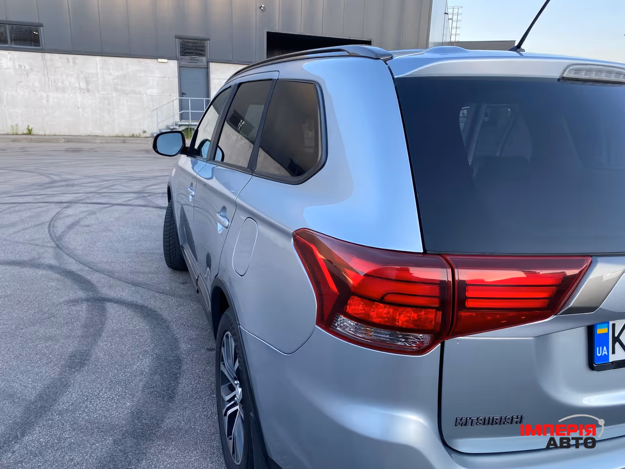 Mitsubishi Outlander - фото 77