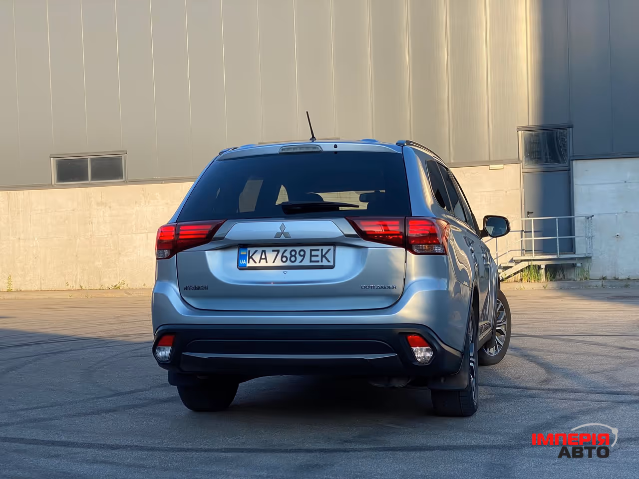 Mitsubishi Outlander - фото 18