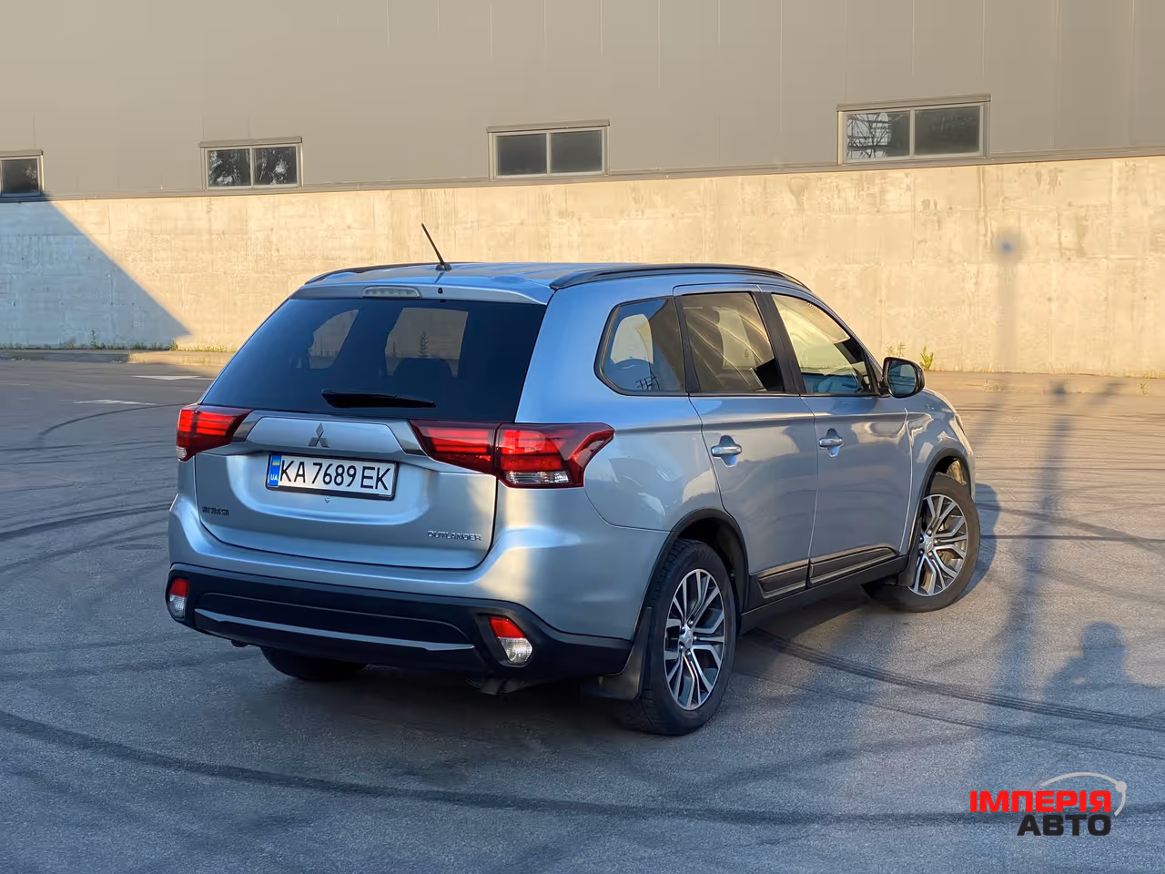 Mitsubishi Outlander - фото 15