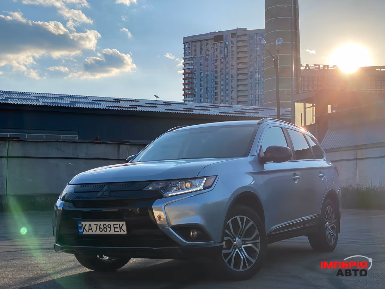 Mitsubishi Outlander - фото 6