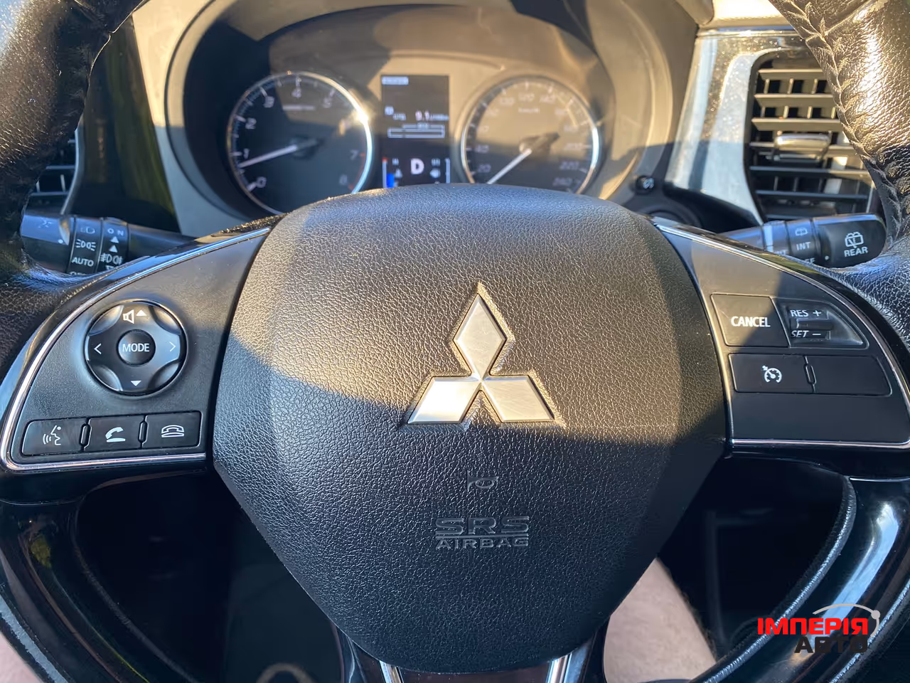 Mitsubishi Outlander - фото 91