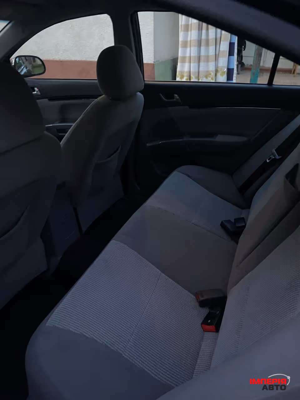 Geely Emgrand 7 - фото 11