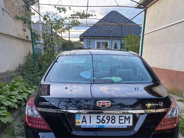 Geely Emgrand 7 - фото 2