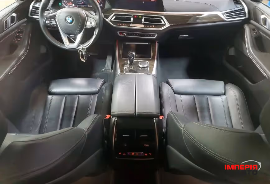 BMW X5 - фото 8