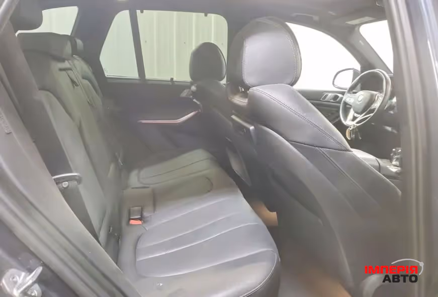BMW X5 - фото 10