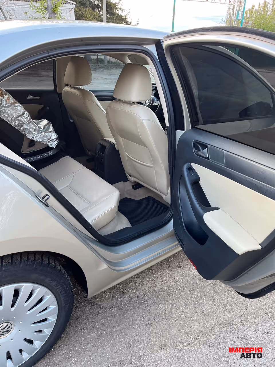 Volkswagen Jetta - фото 7