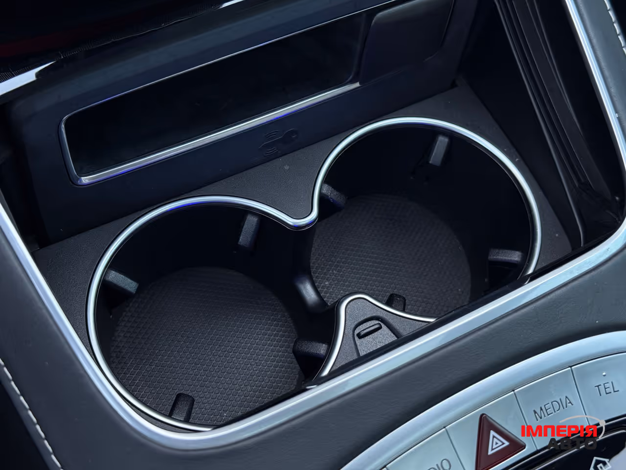 Mercedes-Benz S-Класс - фото 78