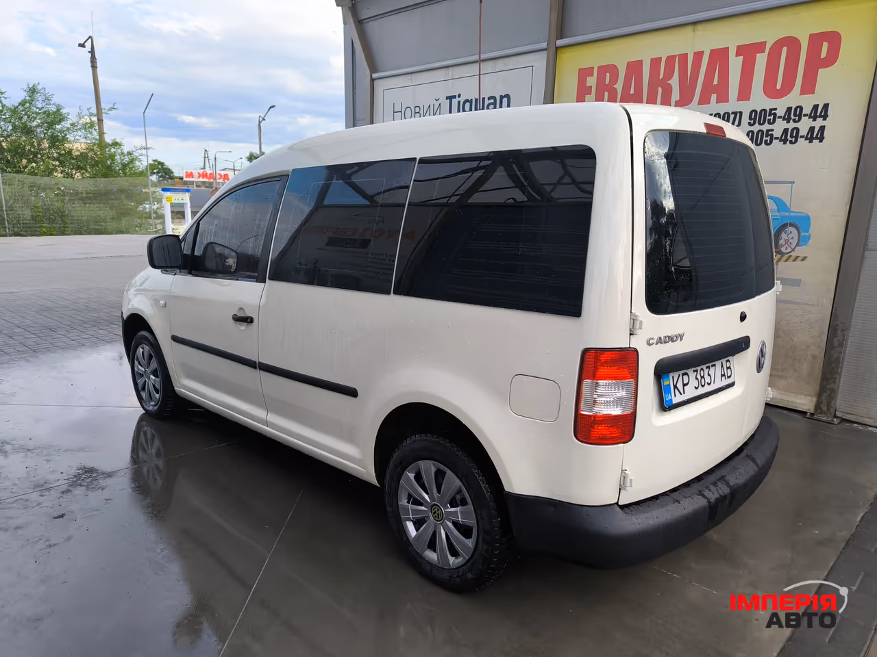 Volkswagen Caddy - фото 6