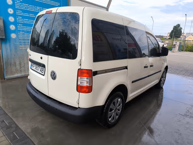 Volkswagen Caddy - фото 4