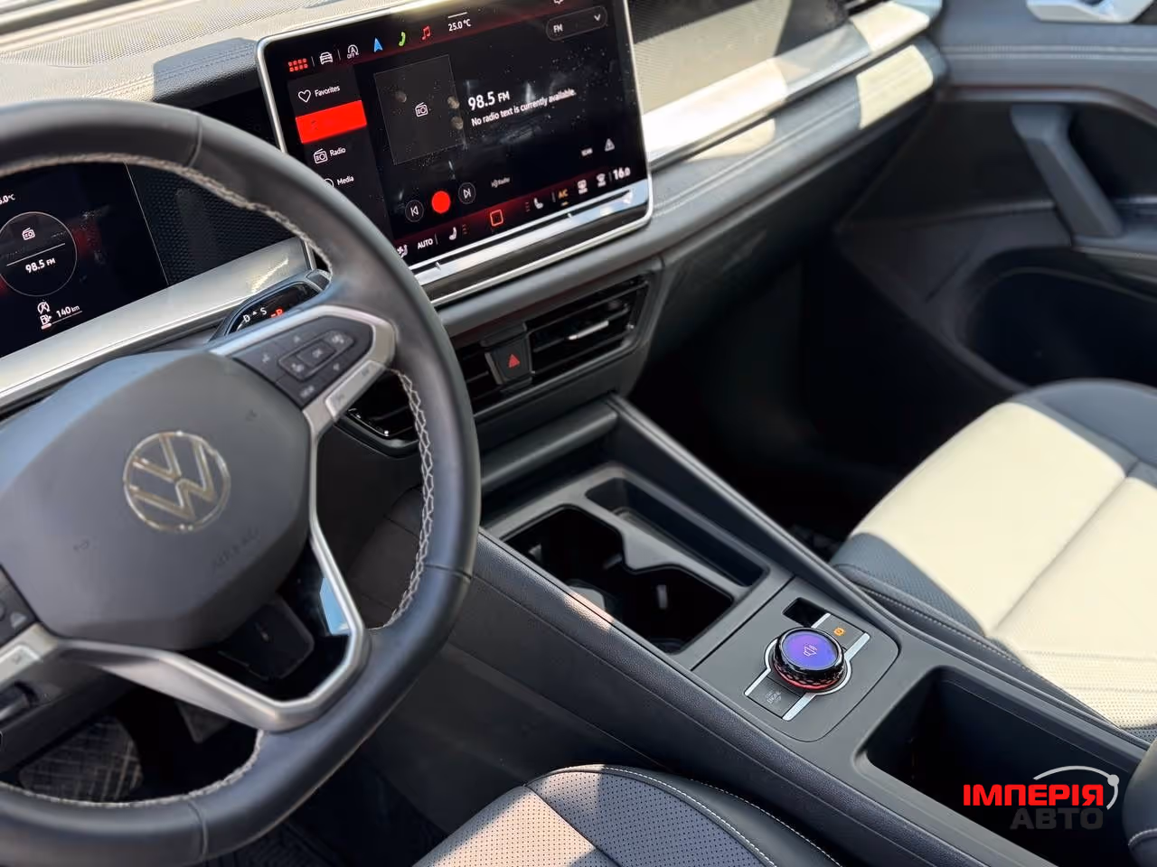 Volkswagen Tiguan - фото 16