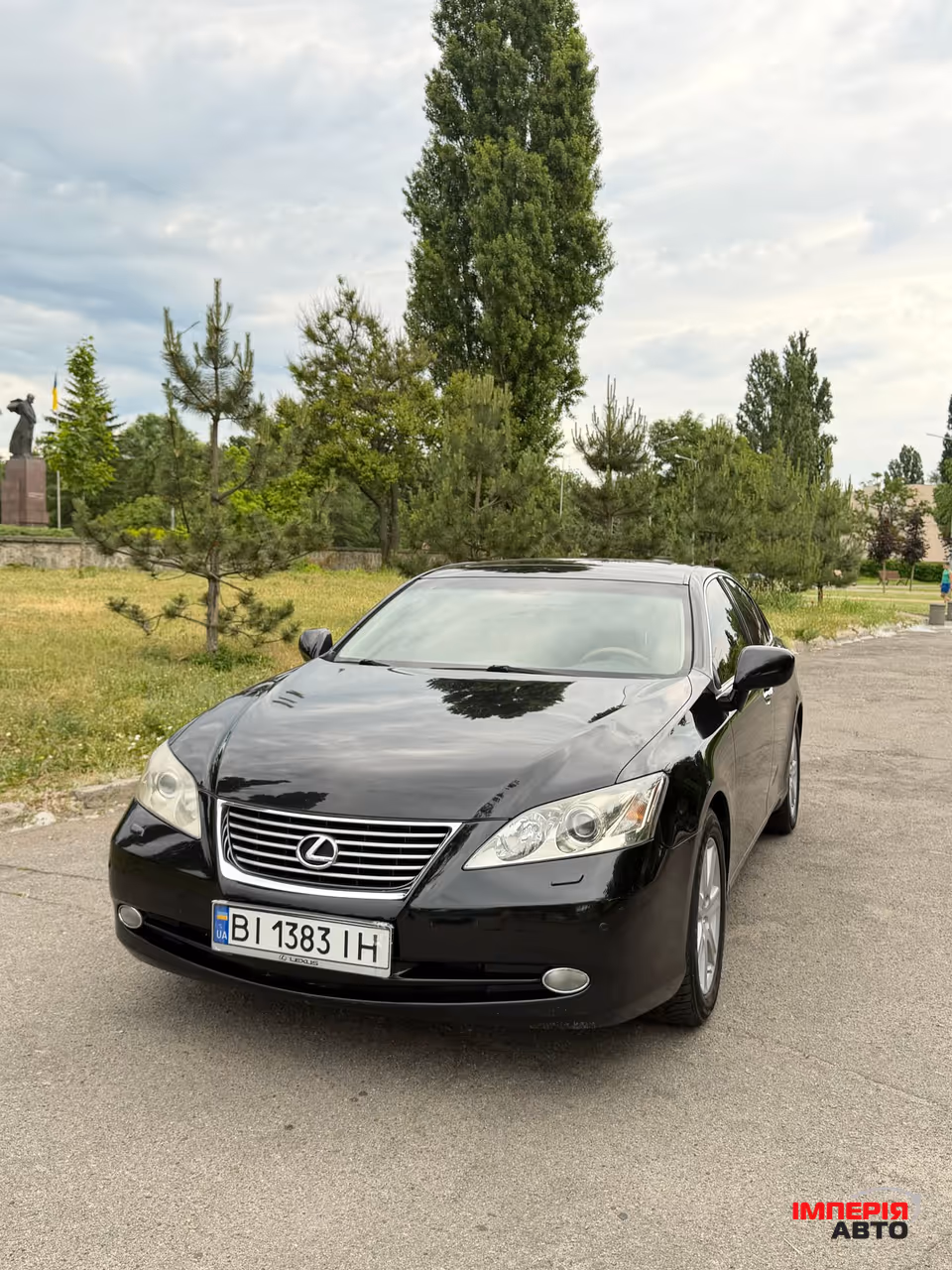 Lexus ES - фото 1