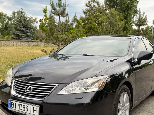Lexus ES - фото 2