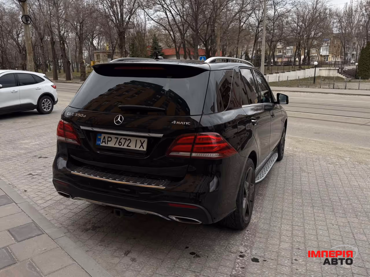 Mercedes-Benz GLE - фото 4