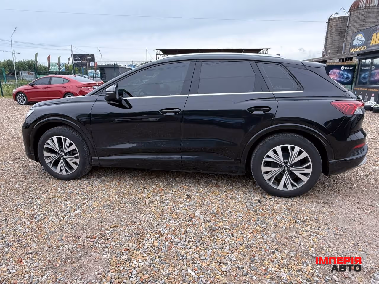 Audi Q4 e-tron - фото 9