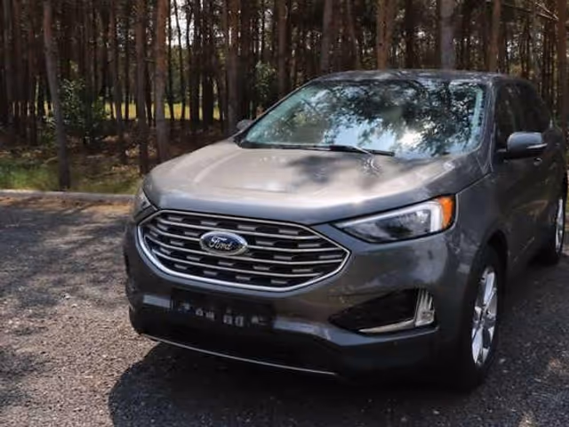 Ford Edge - фото 3