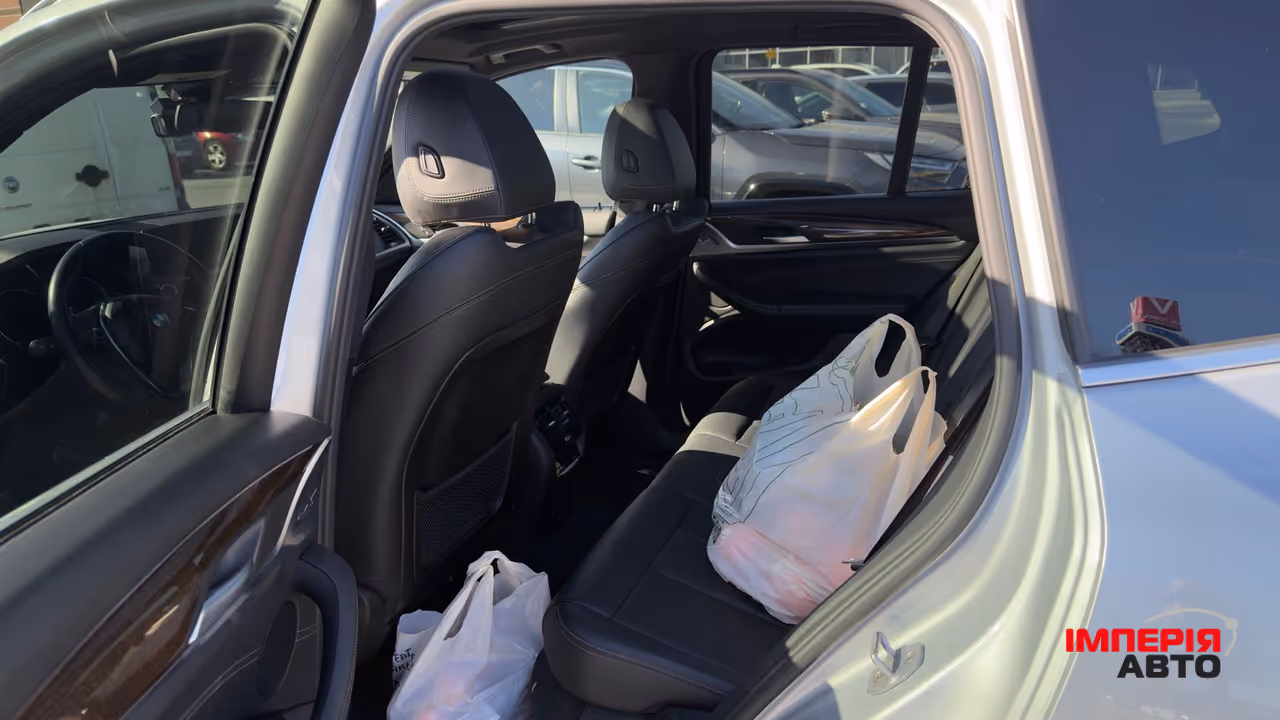 BMW X3 - фото 10