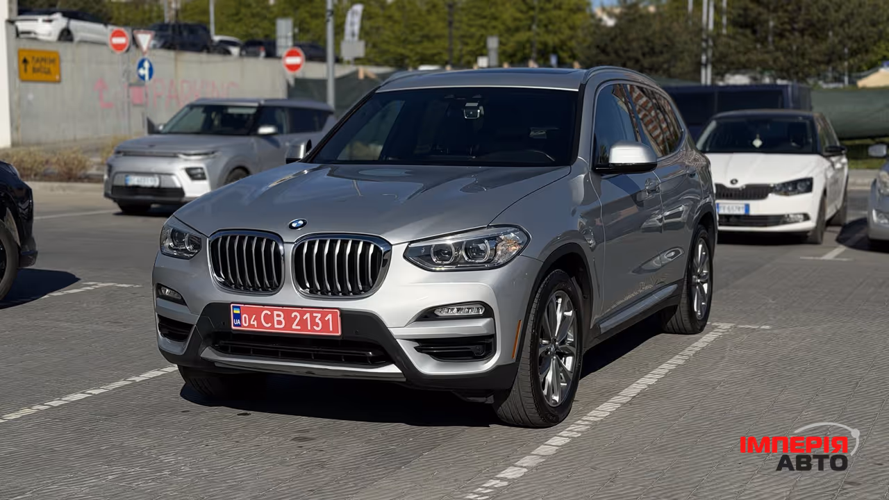 BMW X3 - фото 1