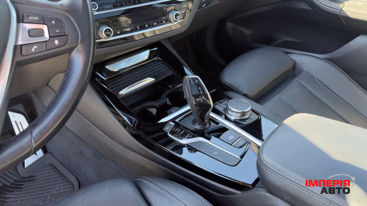 BMW X3 - фото 7