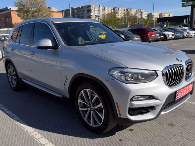 BMW X3 - фото 2