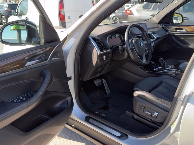 BMW X3 - фото 5