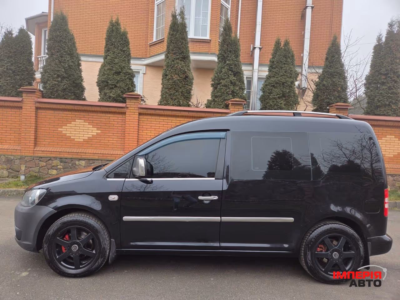Volkswagen Caddy - фото 12