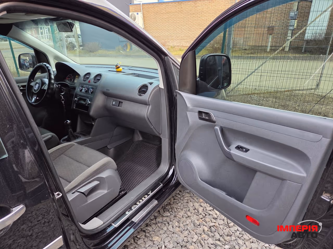 Volkswagen Caddy - фото 20