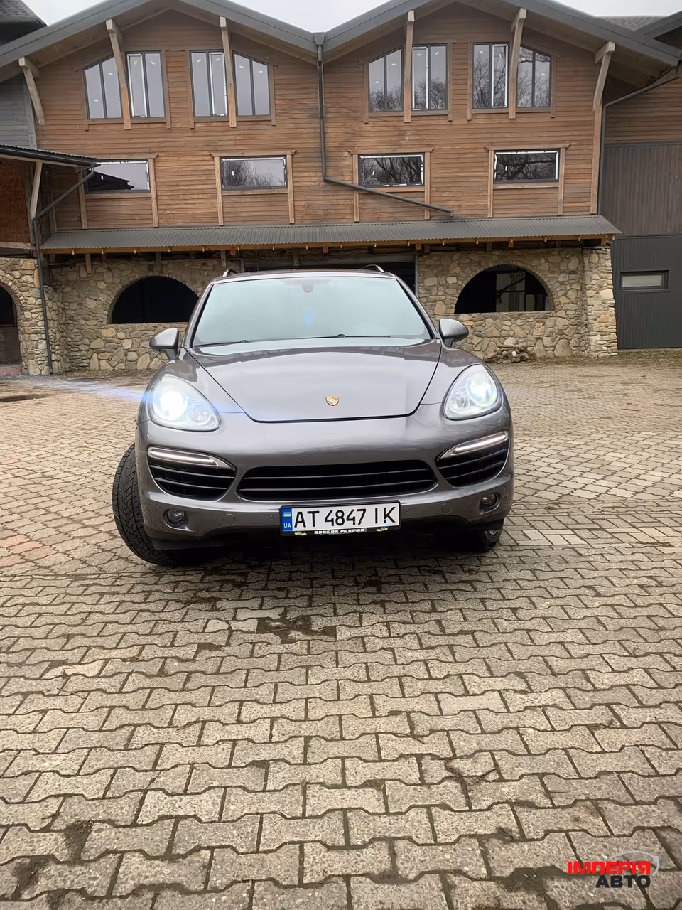 Porsche Cayenne - фото 1
