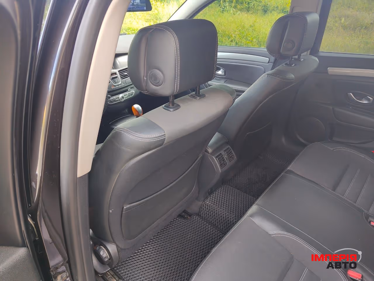 Renault Laguna - фото 19