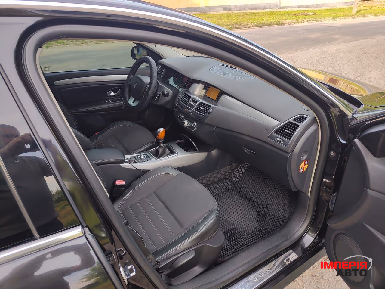 Renault Laguna - фото 10
