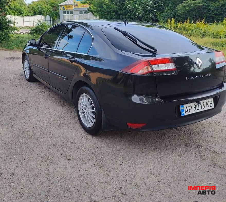 Renault Laguna - фото 3