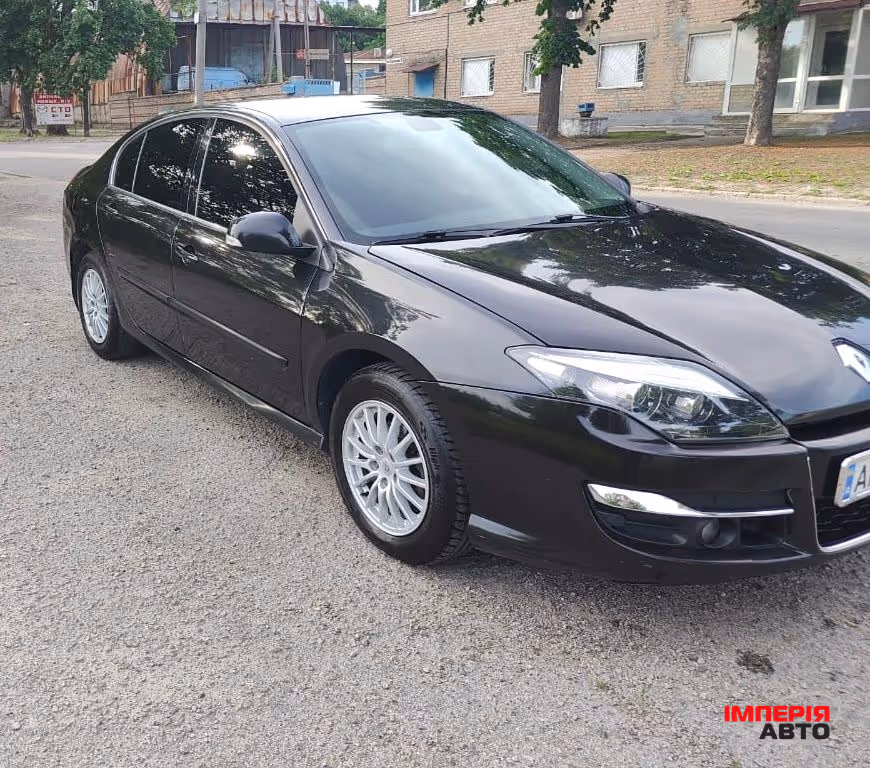 Renault Laguna - фото 9