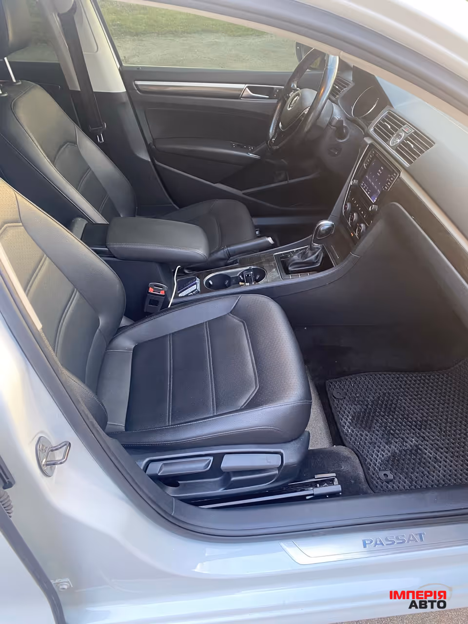 Volkswagen Passat - фото 10