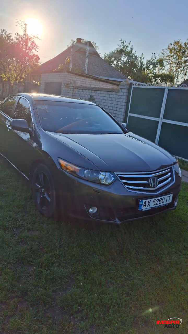 Honda Accord - фото 1