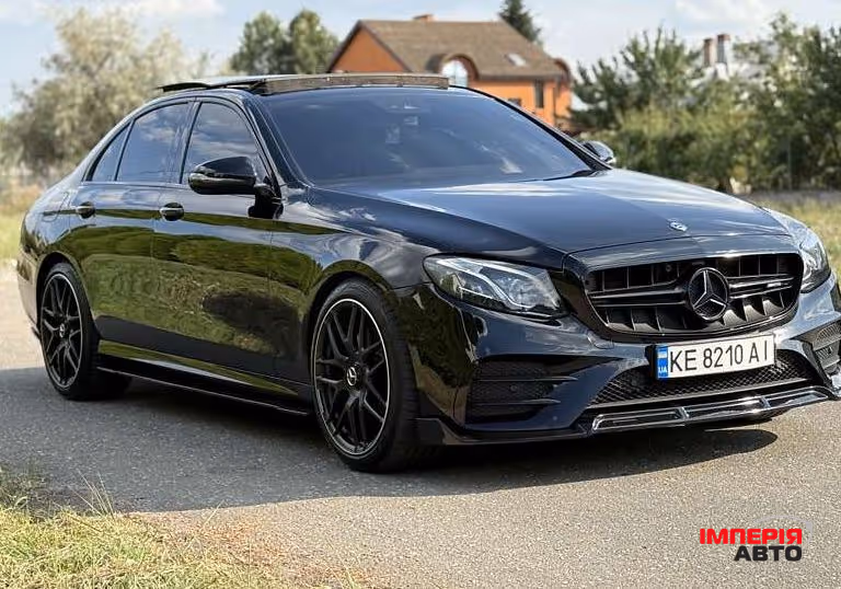 Mercedes-Benz E-Класс AMG - фото 4