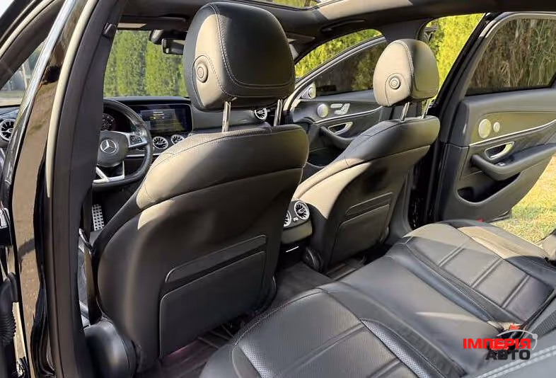 Mercedes-Benz E-Класс AMG - фото 17