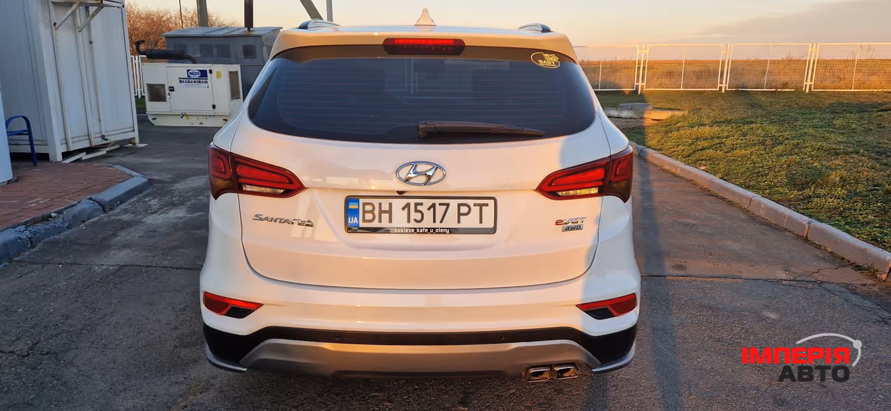Hyundai Santa Fe - фото 2