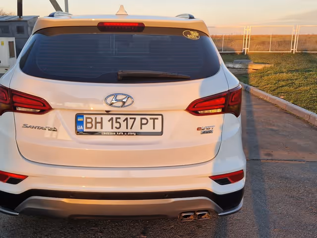Hyundai Santa Fe - зображення 2