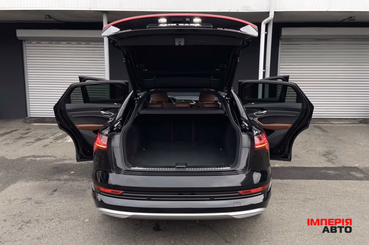 Audi e-tron Sportback - фото 18