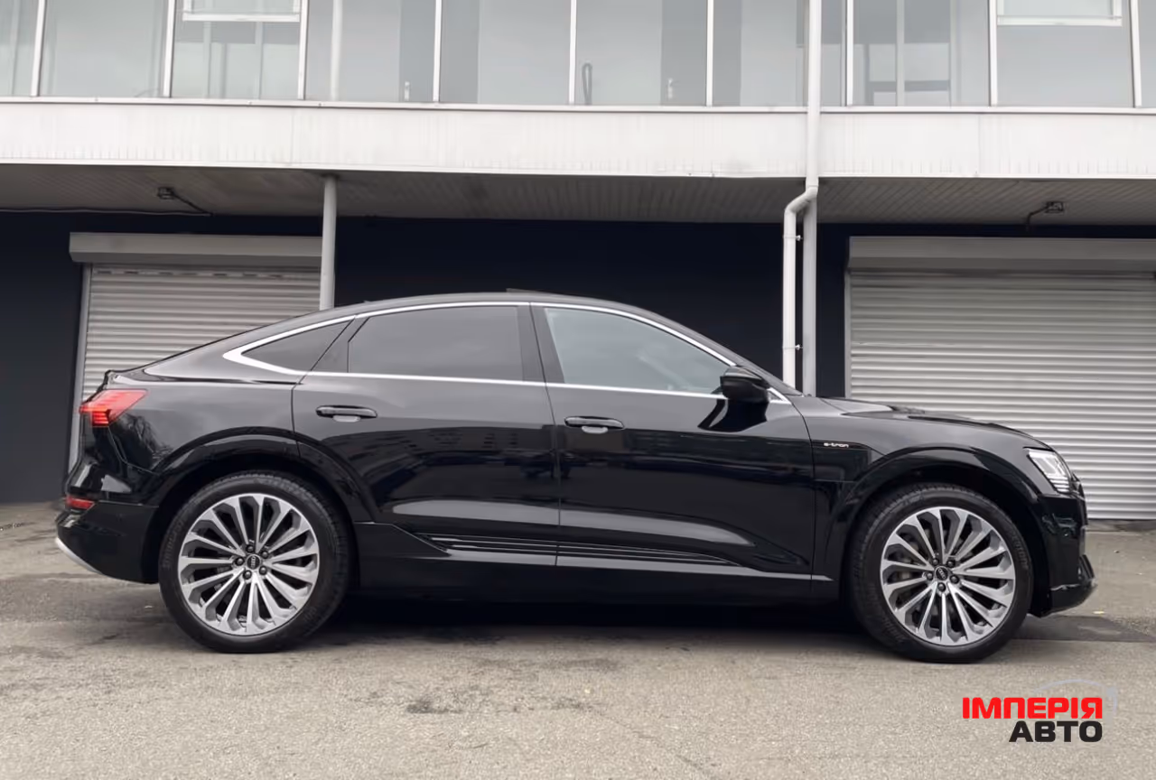 Audi e-tron Sportback - фото 7