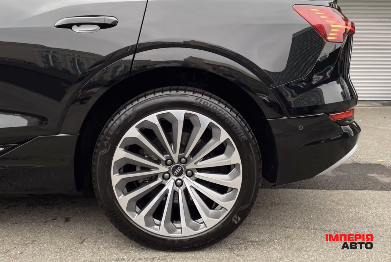 Audi e-tron Sportback - фото 6