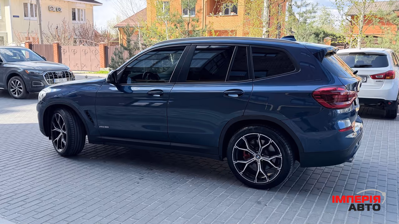 BMW X3 - фото 3