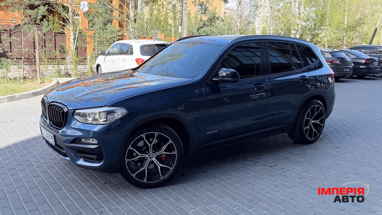 BMW X3 - фото 2