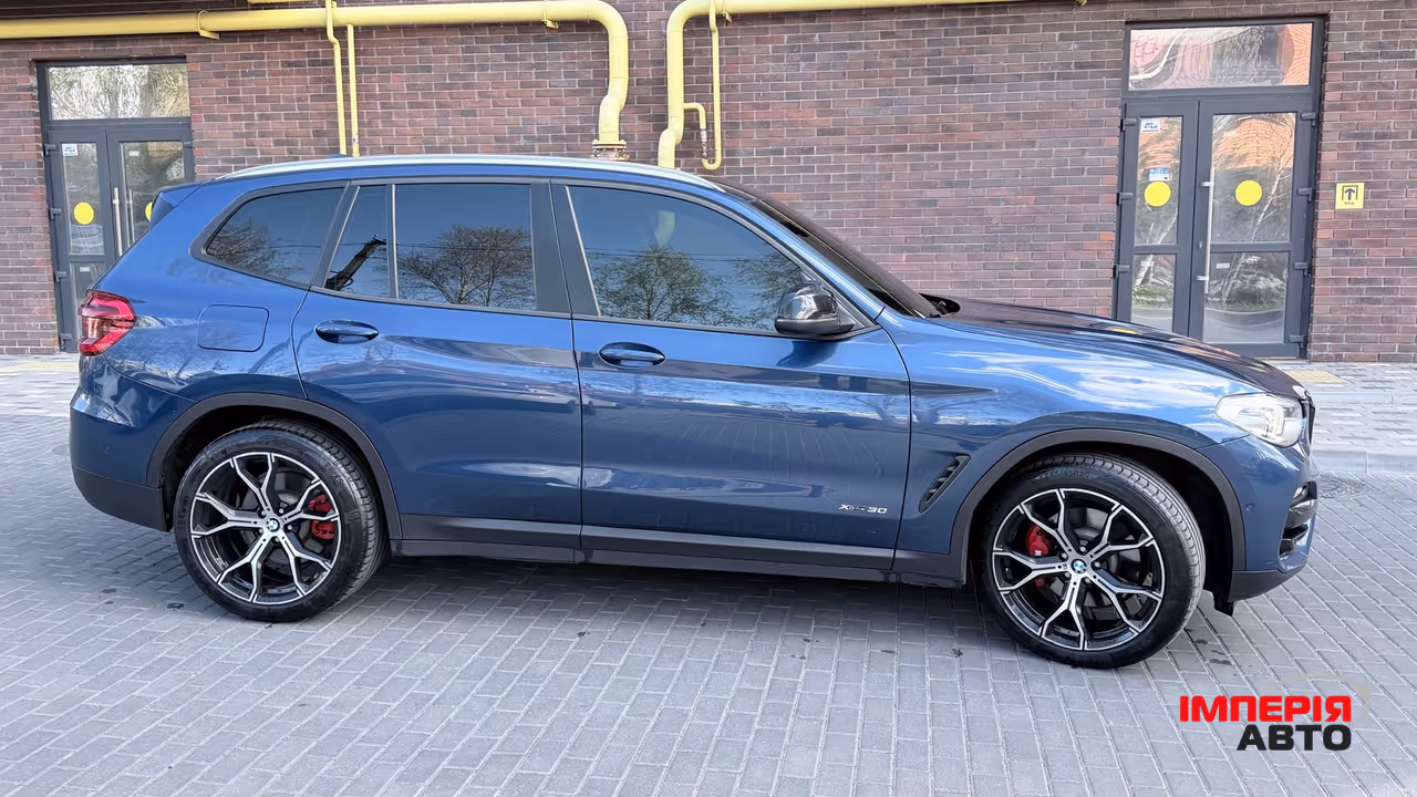 BMW X3 - фото 7