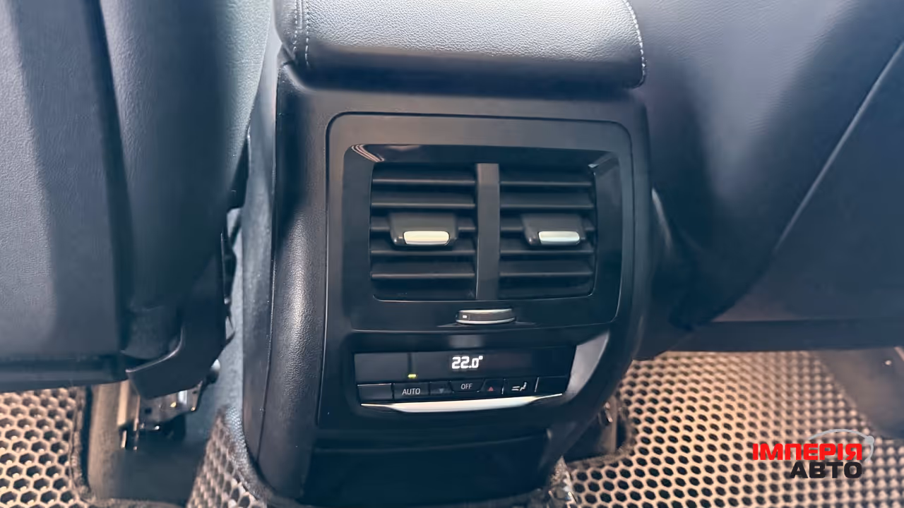 BMW X3 - фото 12