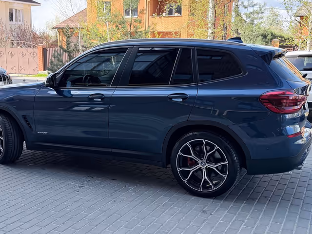 BMW X3 - фото 3
