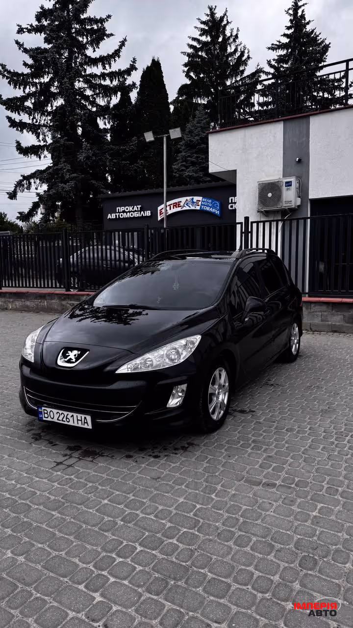 Peugeot 308 - фото 1