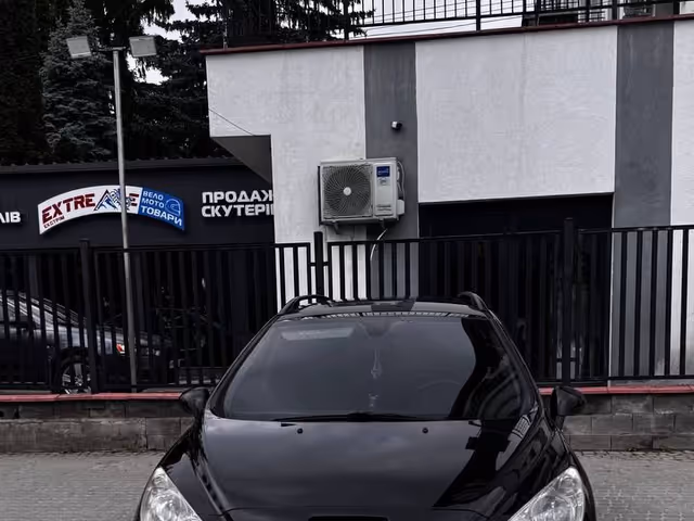 Peugeot 308 - фото 4