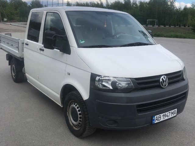 Volkswagen Transporter - фото 1