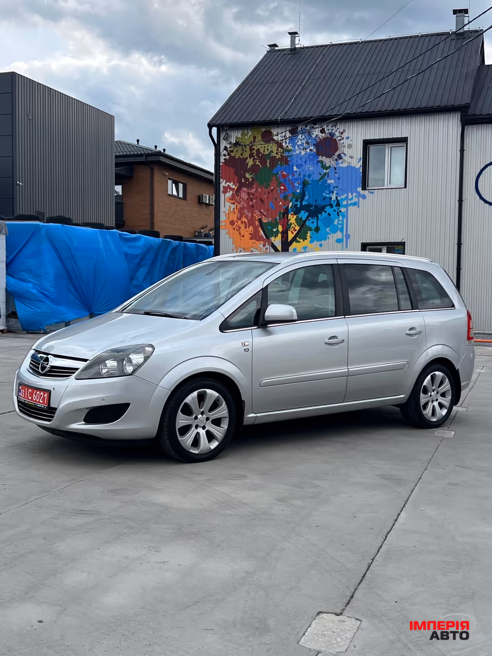 Opel Zafira - фото 10